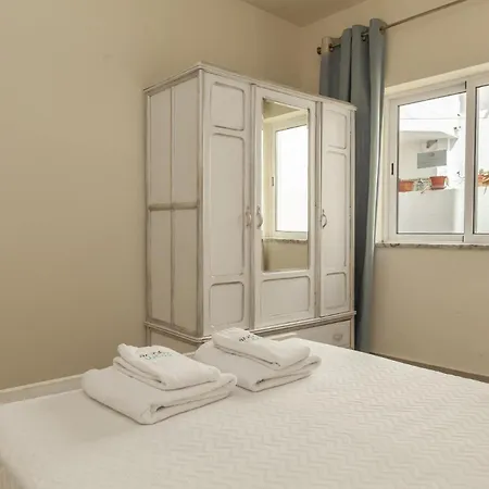 C10 - Historic Center * Lagos