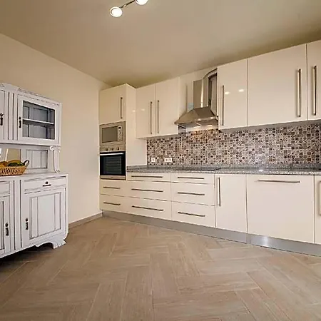 C10 - Historic Center Apartman Lagos